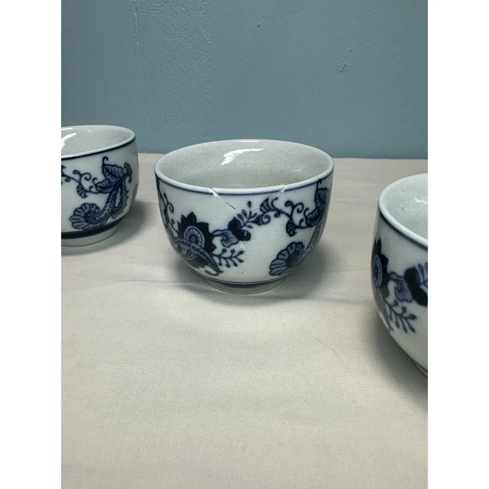 Pier 1 One Porcelain Chinese Tea Cups Cobalt Blue White Paisley Floral 4 pc Set